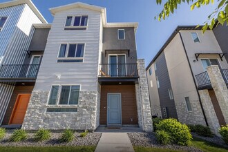 1024 W 400 S in American Fork, UT - Building Photo - Building Photo