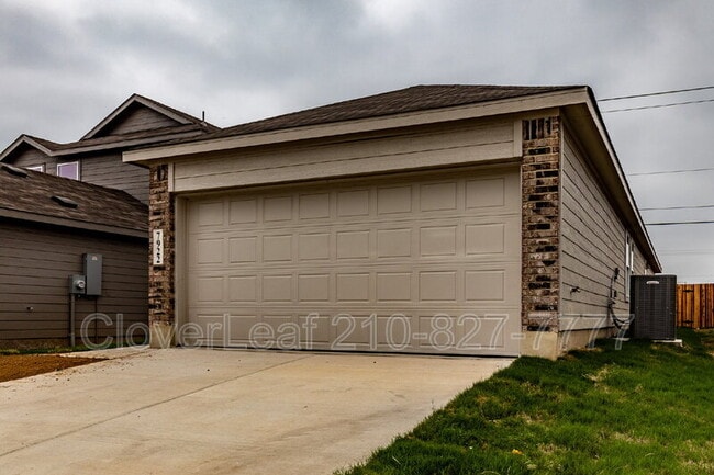 7922 Biggio Ln