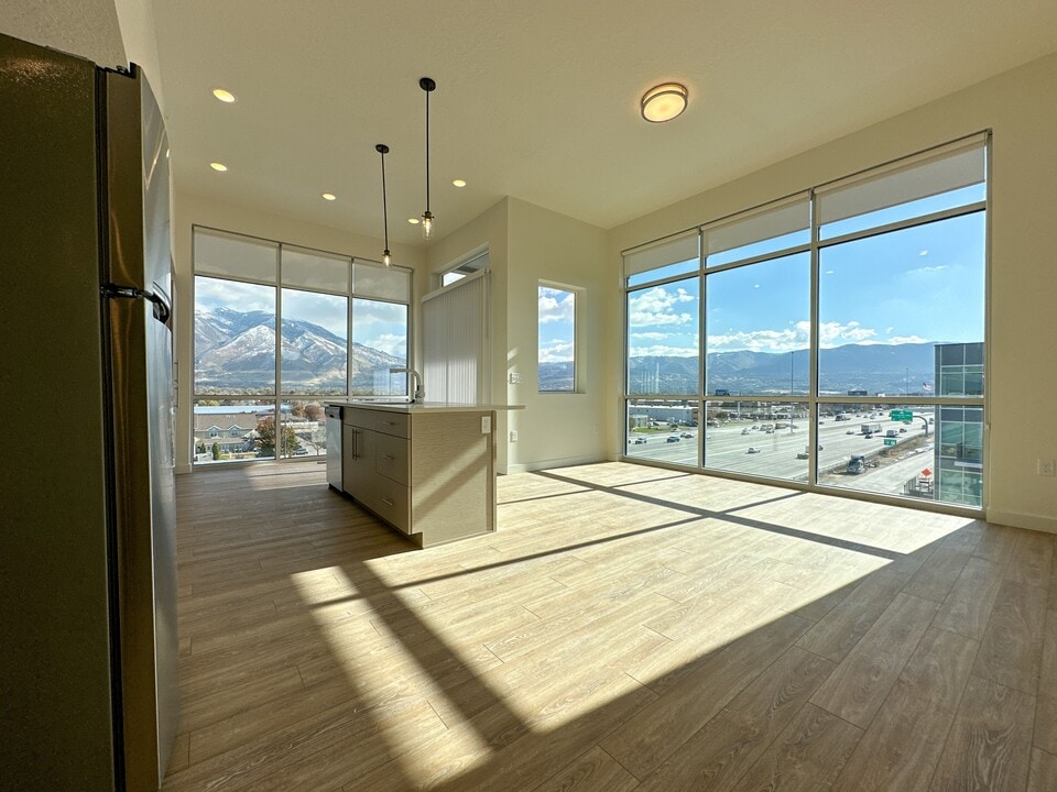 Canyon Vista Apartments in Draper, UT - Foto de edificio