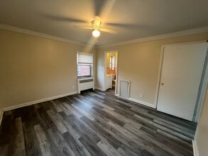 3166 Werk Rd in Cincinnati, OH - Foto de edificio - Building Photo