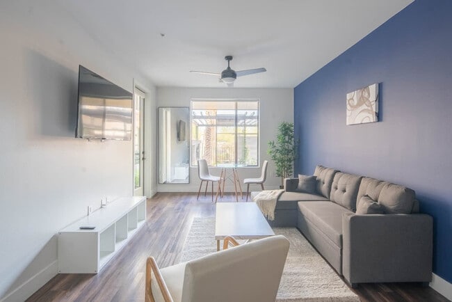 701 W Rio Salado Pkwy