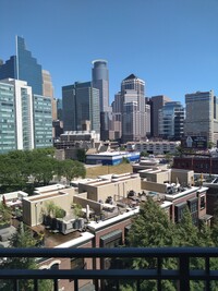 500 E Grant St, Unit 609 in Minneapolis, MN - Foto de edificio - Building Photo