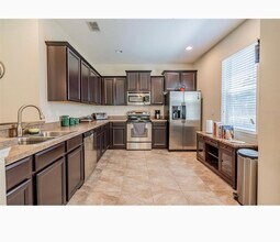 2152 Betsy Ross Ln in St. Cloud, FL - Building Photo - Building Photo