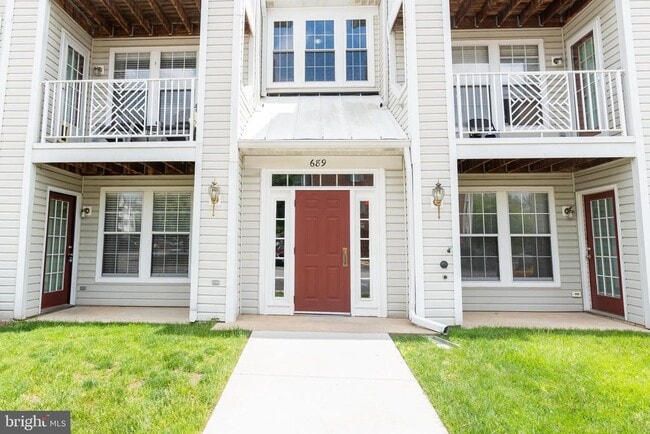 property at 689 Winding Stream Way