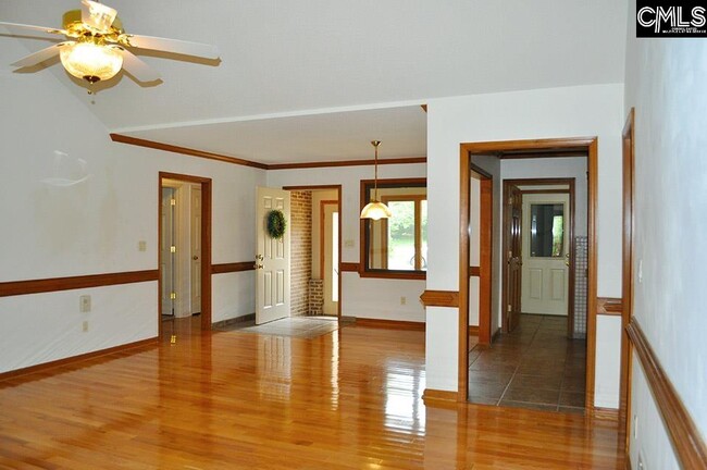 305 Willowood Pkwy in Chapin, SC - Building Photo - Building Photo