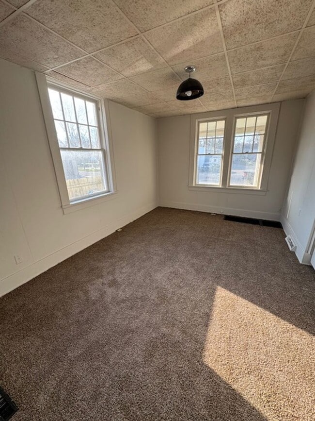 627 Kenwood Ave in Fort Wayne, IN - Building Photo - Building Photo