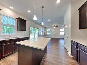 1147 Alice Smalls Rd in Mount Pleasant, SC - Building Photo - Building Photo