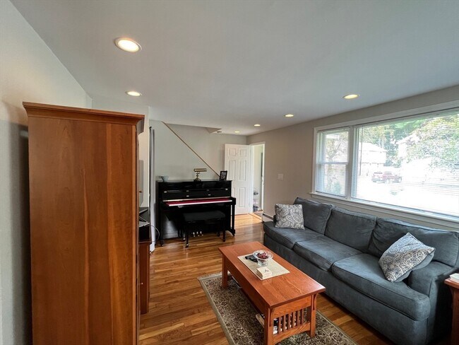 20 Garland Ave in Malden, MA - Building Photo - Building Photo