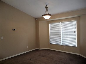 1427 Kinsmere Dr in Trinity, FL - Building Photo - Building Photo