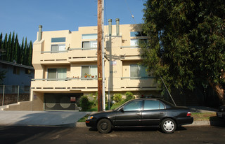 4547 Murietta Ave Apartments