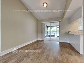 2121 Redleaf Dr in Brandon, FL - Foto de edificio - Building Photo