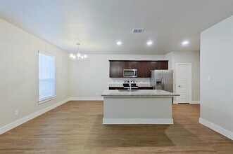 10316 Ft Ewell Trl in Crowley, TX - Building Photo - Building Photo