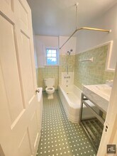 46-41 Hanford St-Unit -1L in Queens, NY - Building Photo - Building Photo