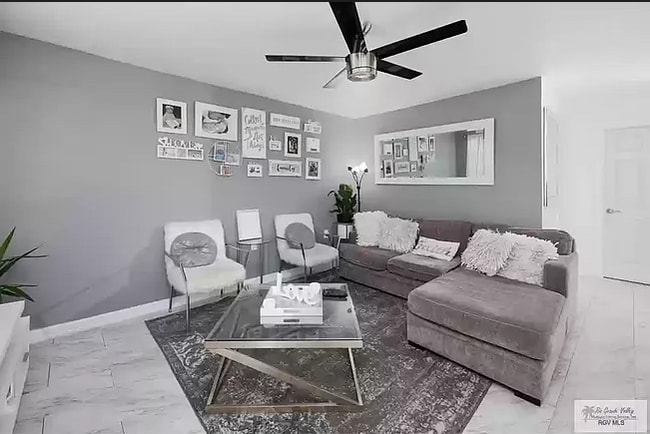 2993 Alameda Dr in Brownsville, TX - Building Photo - Building Photo