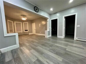 36 Highland St in Pawtucket, RI - Building Photo - Building Photo