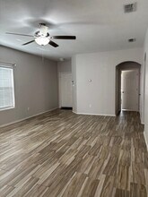 217 Kahlo Loop in Laredo, TX - Building Photo - Building Photo