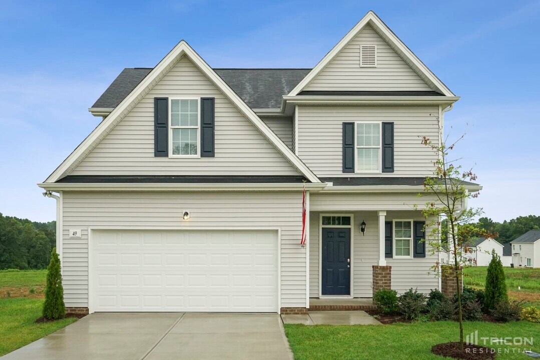 49 Weathervane Dr. in Zebulon, NC - Building Photo