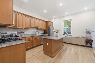 77 North St in Somerville, MA - Building Photo - Building Photo