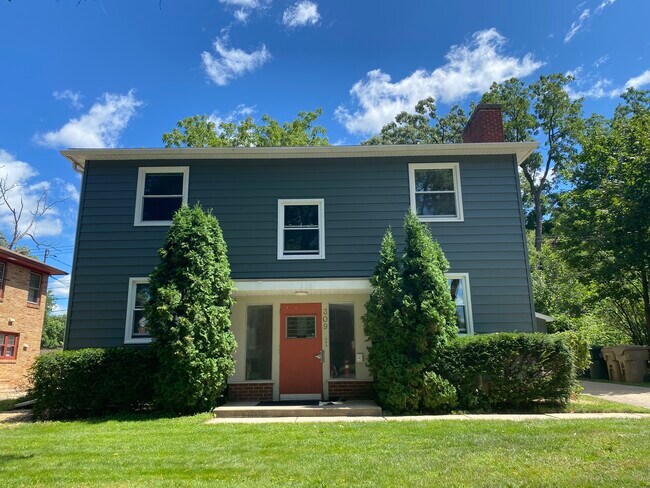 309 Palomino Ln, Unit #2