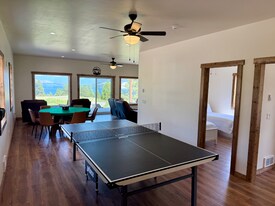 27945 Island Butte Ln in Big Arm, MT - Building Photo