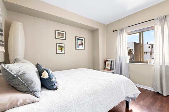 420 Jefferson St, Unit 3D in Hoboken, NJ - Foto de edificio - Building Photo