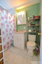 18 Sutherland Rd, Unit 1 in Boston, MA - Building Photo - Building Photo