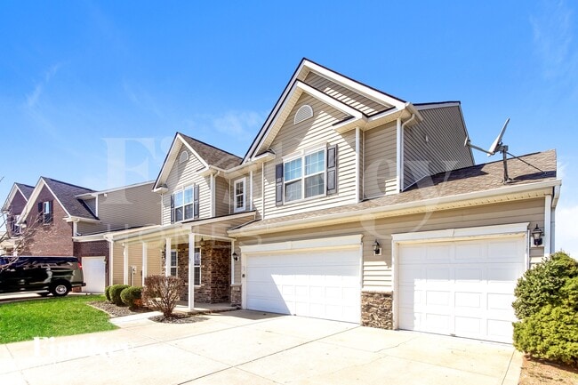 3350 Firethorn Drive in Whitestown, IN - Building Photo - Building Photo