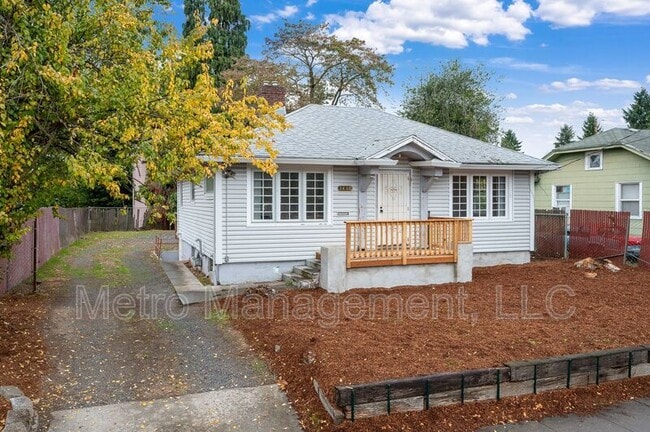 1415 N Rosa Parks Way in Portland, OR - Building Photo - Building Photo