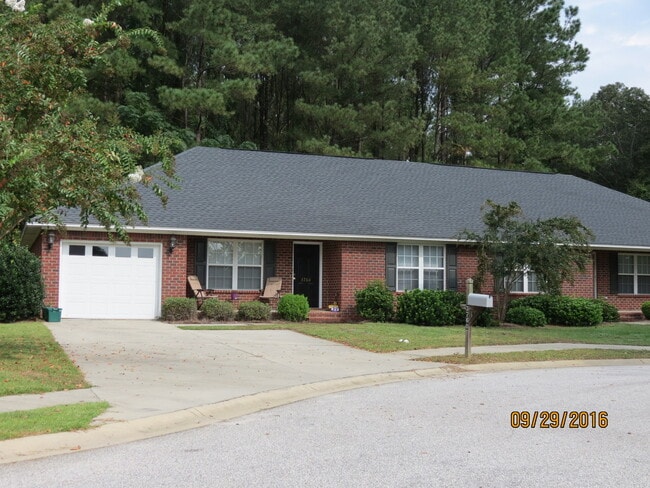 property at 3760 Beacon Dr