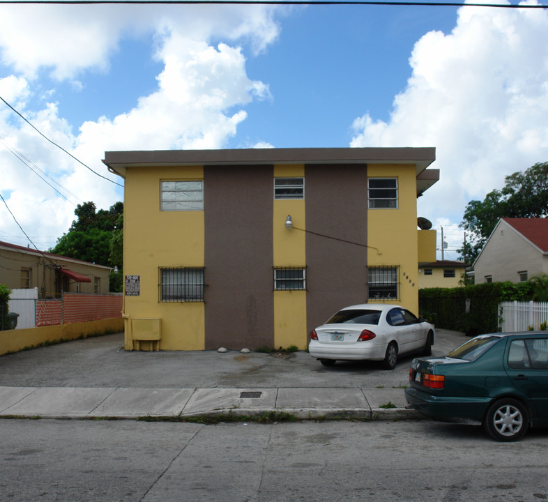 1820 SW 6th St in Miami, FL - Building Photo