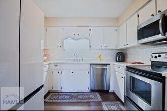 615 Scott St in Hinesville, GA - Building Photo - Building Photo