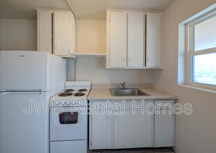 227 15th Ave N in Jacksonville Beach, FL - Building Photo - Building Photo
