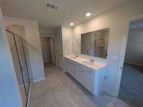 2465 Poppy Ct in Buford, GA - Building Photo - Building Photo