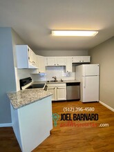 1632 Post Rd in San Marcos, TX - Building Photo - Building Photo