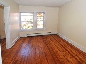 137 Mohawk Ave in Scotia, NY - Building Photo - Building Photo