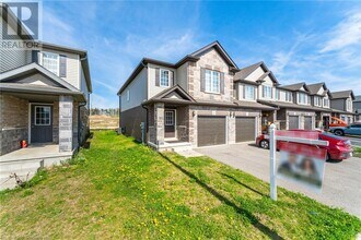 14 Newstead Rd in Brant, ON - Building Photo - Building Photo