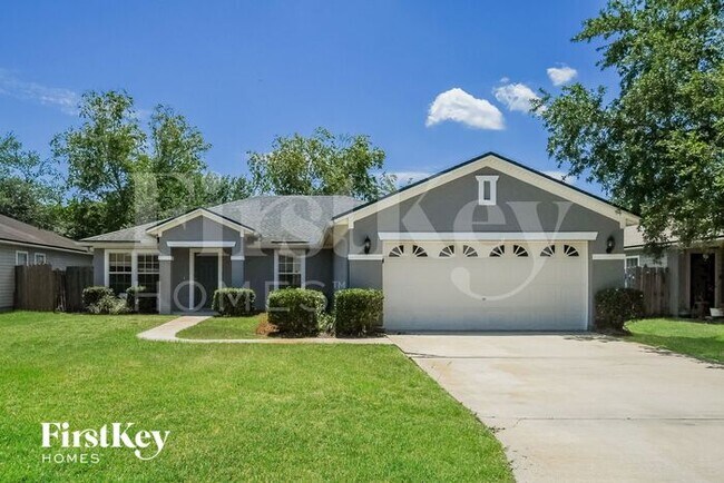 property at 1437 Heather Ct