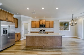 4585 Risstay Way in Shasta Lake, CA - Building Photo - Building Photo