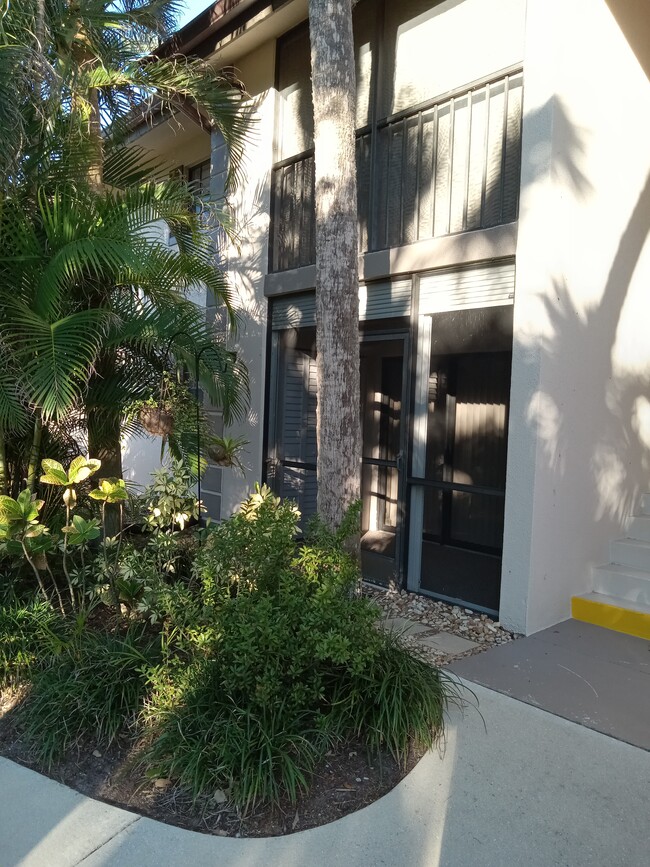 1515 Forrest Nelson Blvd, Unit Q103 in Port Charlotte, FL - Building Photo - Building Photo