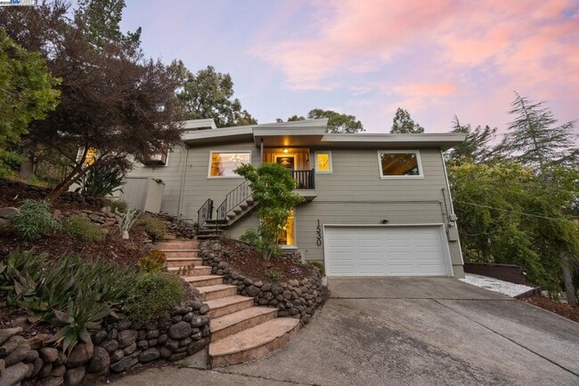 property at 1530 Reliez Valley Rd