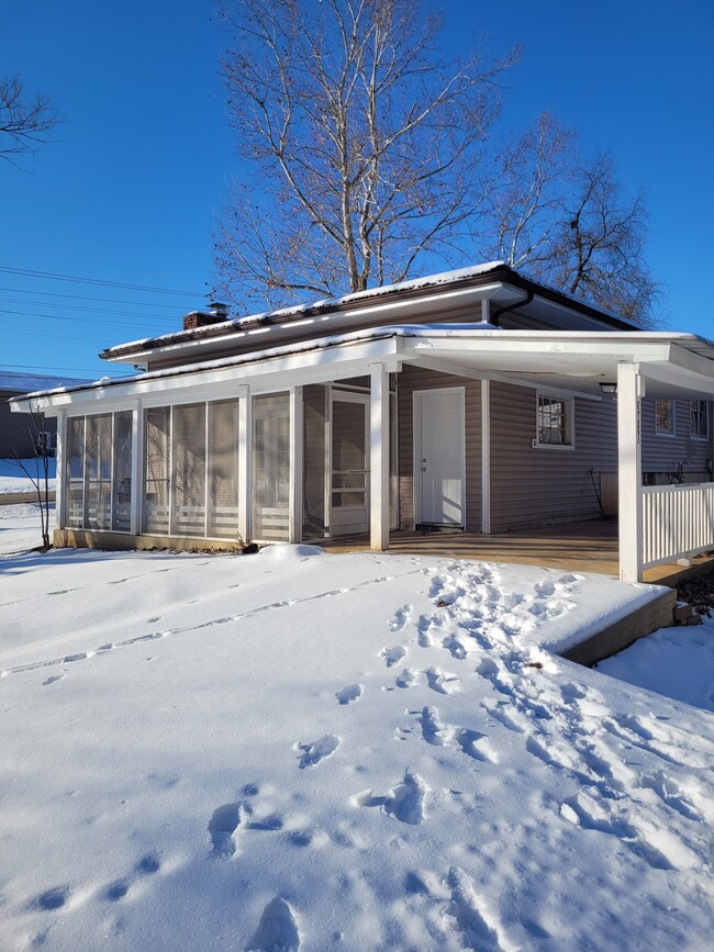 2470 Reese St in Bonne Terre, MO - Building Photo - Building Photo