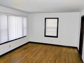 1126 Gidley St in Wichita, KS - Building Photo - Building Photo