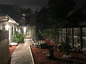 1625 NE 3rd Ct, Unit 3 in Fort Lauderdale, FL - Building Photo - Building Photo