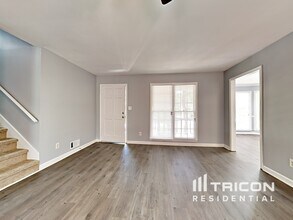 91 Stratford Dr in Douglasville, GA - Building Photo - Building Photo