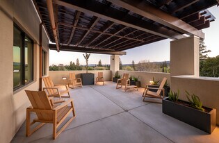 Walnut Studios in San Carlos, CA - Building Photo