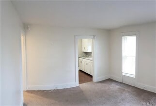 128 W Bank St in Albion, NY - Building Photo - Building Photo