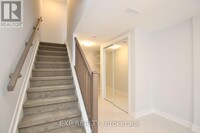 231 Anyolite Private in Ottawa, ON - Building Photo - Building Photo