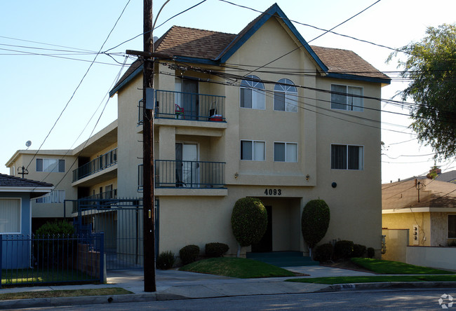 4093 W 130th St in Hawthorne, CA - Building Photo - Building Photo