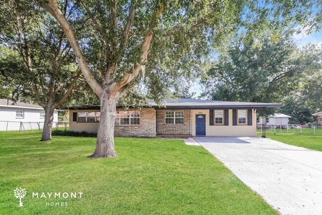 property at 5821 Lake Grove Dr