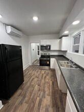 5206 King Hill Ave, Unit Apartment C in St. Joseph, MO - Building Photo - Building Photo